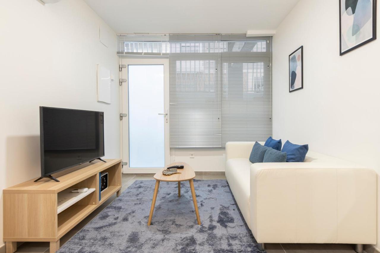 Apartamento Turístico ANR 1 - B Madri Exterior foto