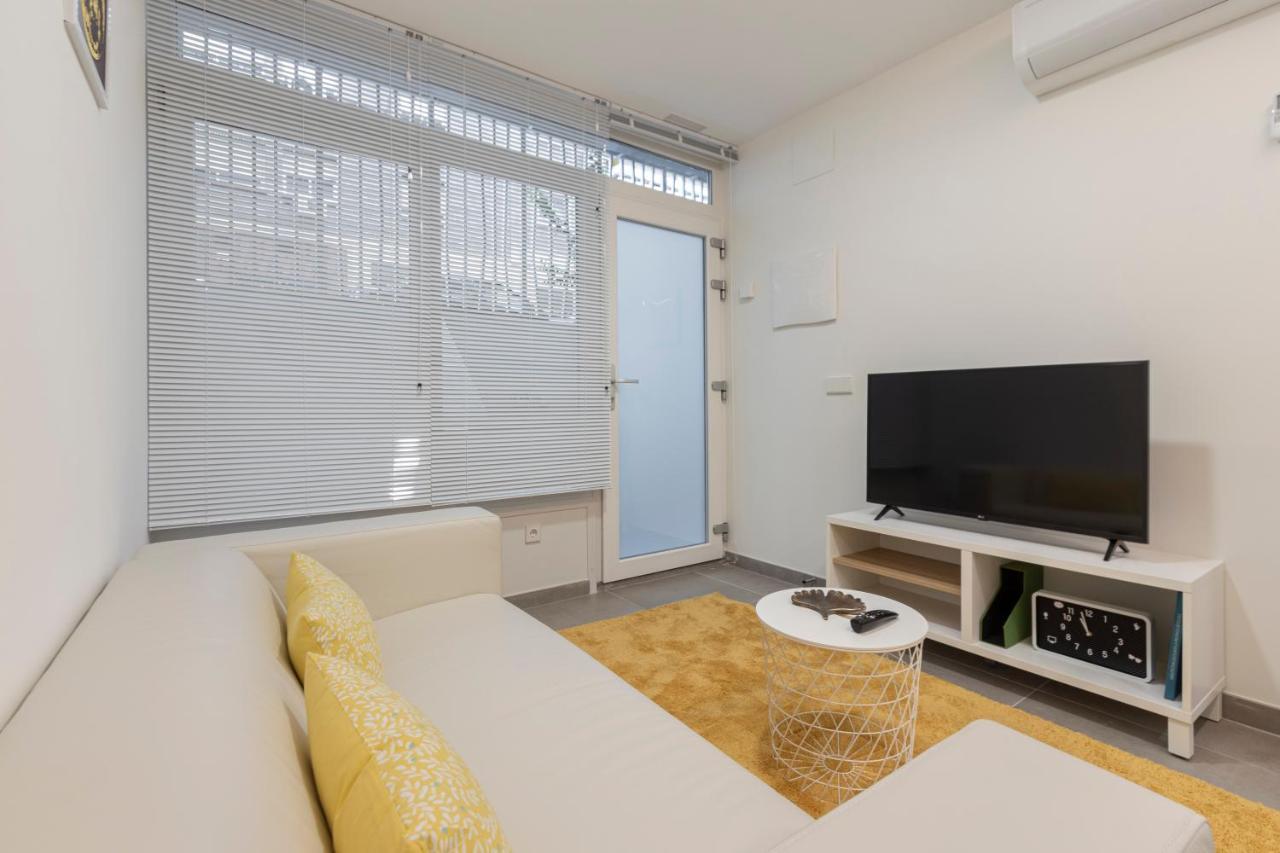 Apartamento Turístico ANR 1 - B Madri Exterior foto