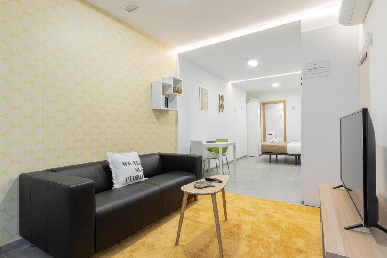 Apartamento Turístico ANR 1 - B Madri Exterior foto